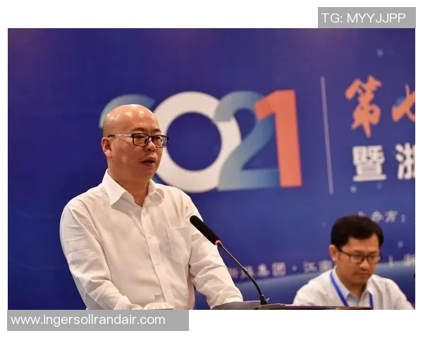 杭州羽毛球队近期状态分析与表现评估探讨 杭州羽毛球队近期状态分析与表现评估探讨