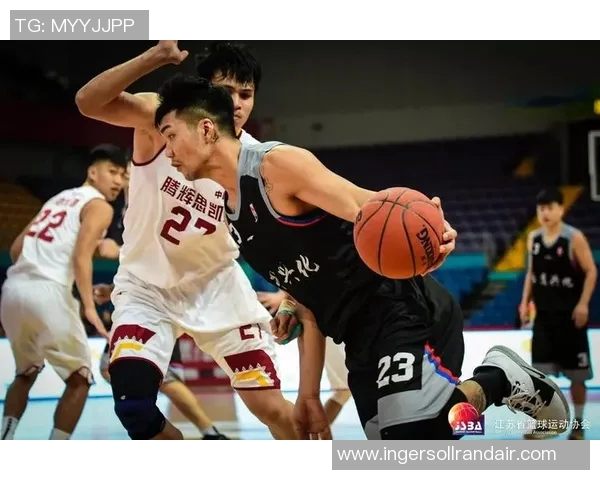 重庆篮球队领跑最新篮球耐力排行榜TOP10展现强劲实力与团队精神 重庆篮球队领跑最新篮球耐力排行榜TOP10展现强劲实力与团队精神