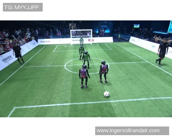 足球明星虚拟现实操控技术带你体验身临其境的足球盛宴 足球明星虚拟现实操控技术带你体验身临其境的足球盛宴