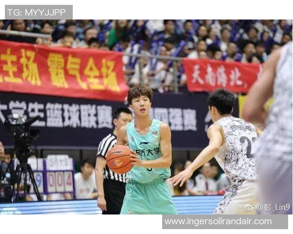 南京篮球队以56分领跑邀请赛积分榜展现强劲实力